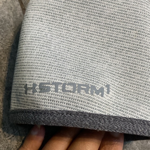 GUC Under Amour Lightweight Jacket - Picture 3 of 17